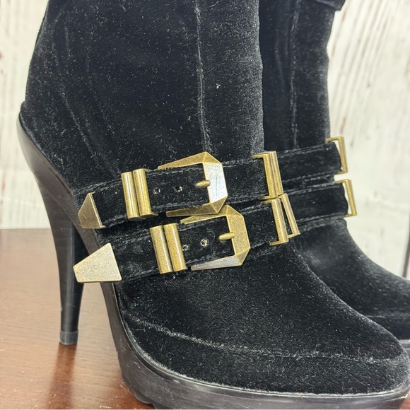 Jeffrey Campbell x LF  Crushed Velvet Buckled Boots Vintage Gothic look 7 GuC - Picture 4 of 16